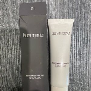 Laura Mercier Tinted Moisturizer- Tan